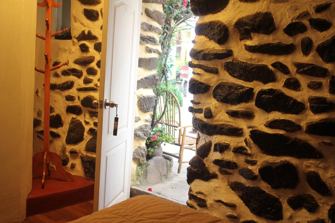Killari B&B オランテイタンボ エクステリア 写真